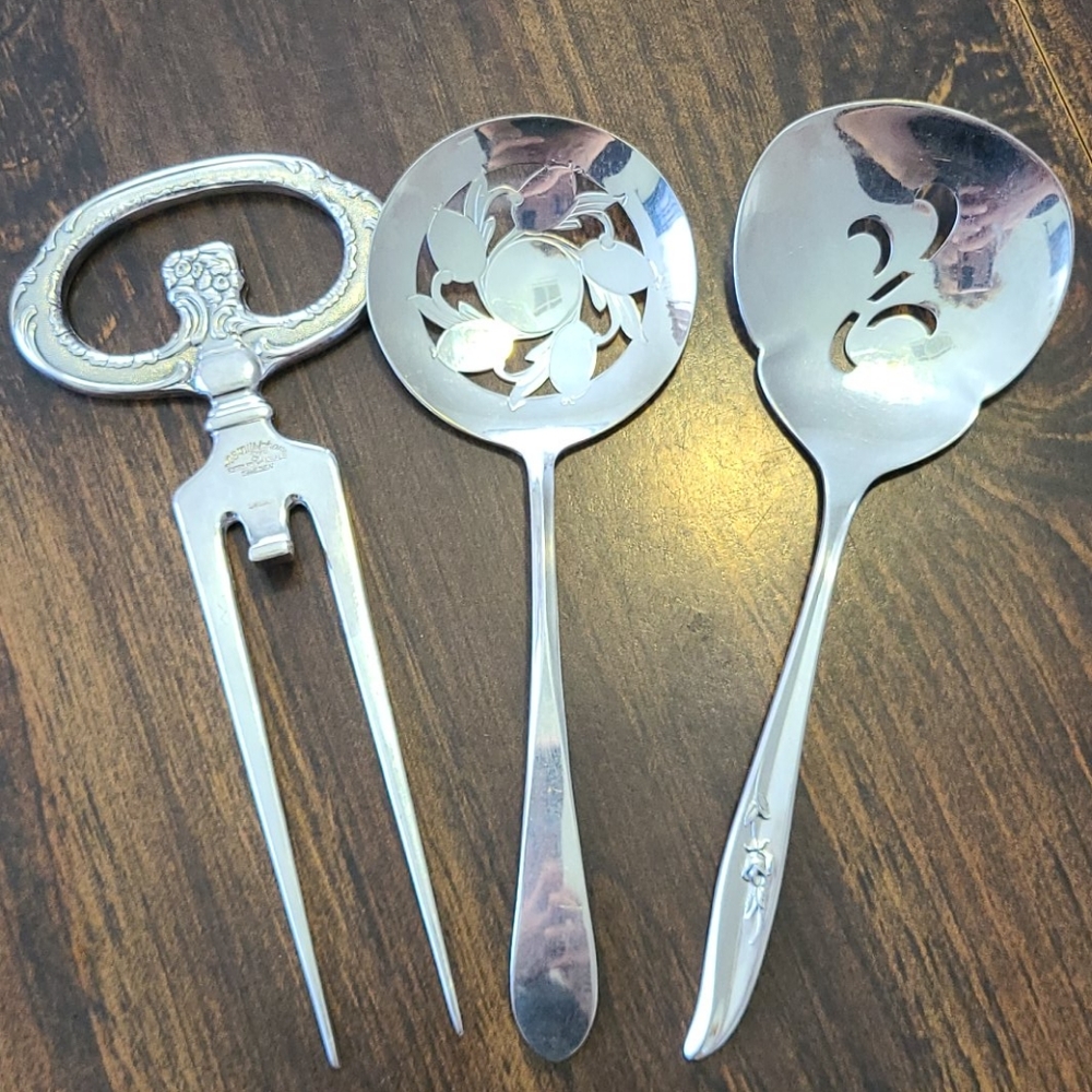 Silver plated utensils
